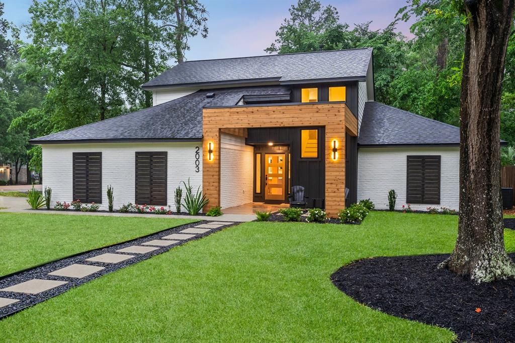 2003 Longstraw Place, The Woodlands, TX 77380