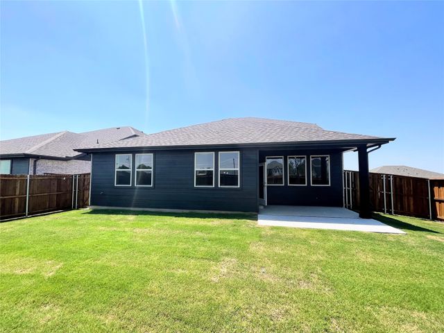 3201 Riverlawn Drive, Anna, TX 75409