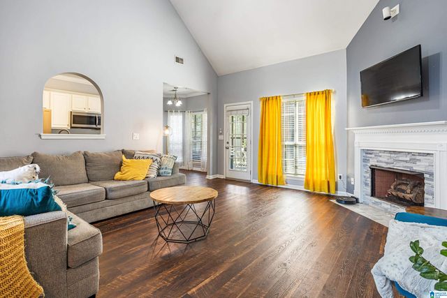 417 SUMMIT PLACE, Fultondale, AL 35068