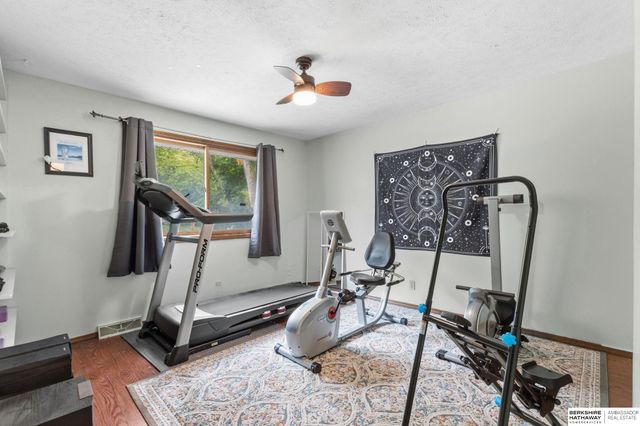 11803 Hunters Cove, Bellevue, NE 68123