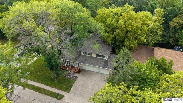 11803 Hunters Cove, Bellevue, NE 68123