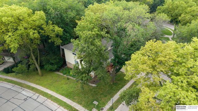11803 Hunters Cove, Bellevue, NE 68123