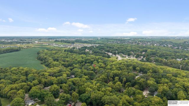 11803 Hunters Cove, Bellevue, NE 68123
