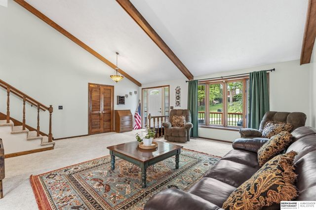 11803 Hunters Cove, Bellevue, NE 68123