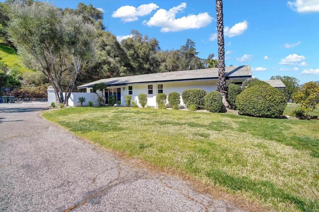 32369 WISKON WAY W, Pauma Valley, CA 92061 — photo 2