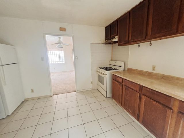 331 S 50th St, Richmond, CA 94804