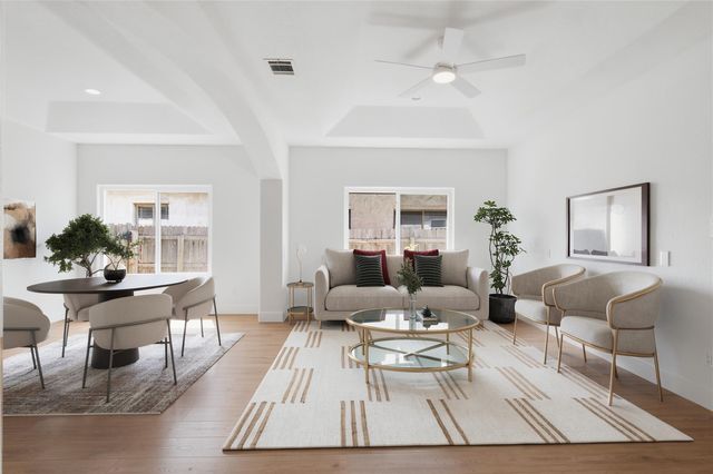 2806 Prado ST, Austin, TX 78702