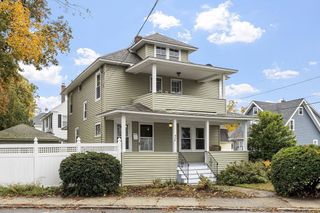 406 Parker St, Lowell, MA 01851