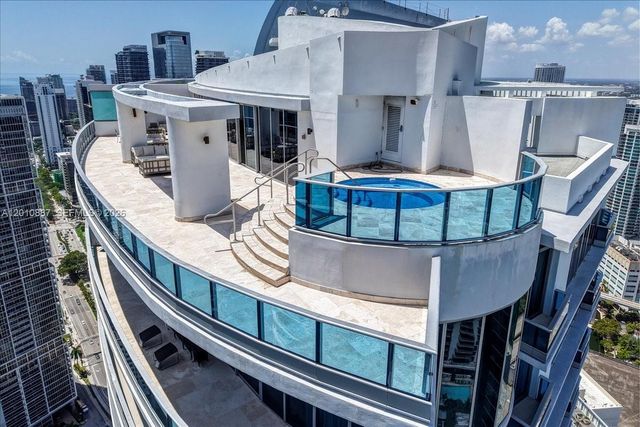 200 Biscayne Boulevard Way PH 5401, Miami, FL 33131