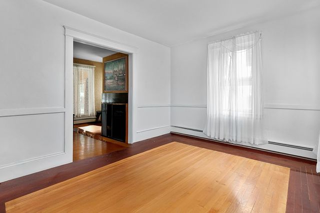 72 Hilltop Avenue, Providence, RI 02908