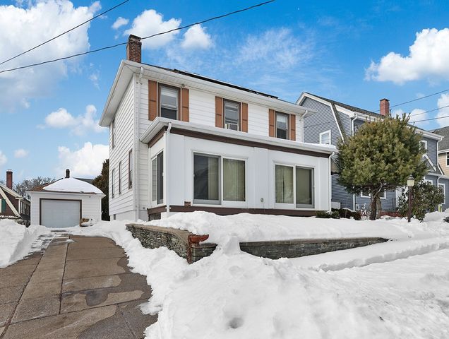 72 Hilltop Avenue, Providence, RI 02908