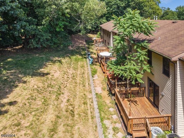 111 Sequoia Ct, Raritan Twp., NJ 08822