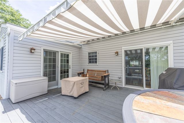 39 Forest Glen Dr, North Fayette, PA 15126