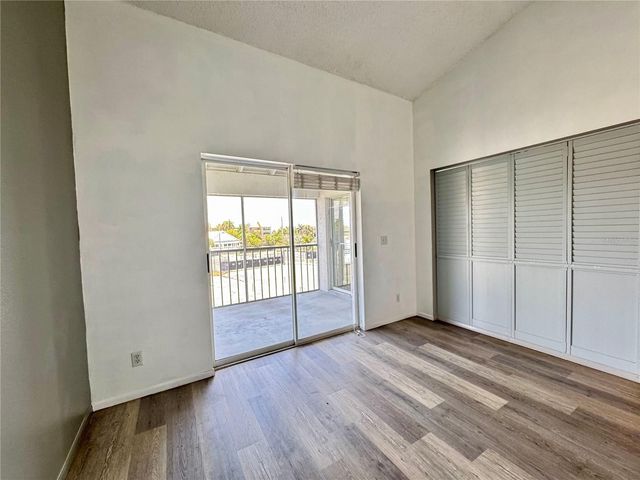 4510 EL CONQUISTADOR PARKWAY 204, Bradenton, FL 34210