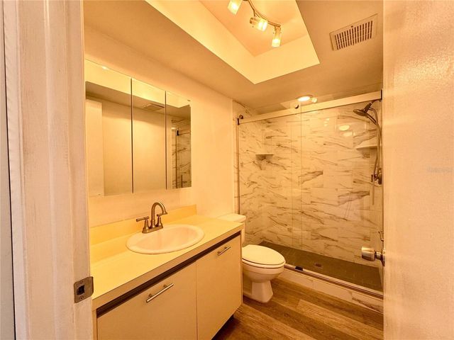 4510 EL CONQUISTADOR PARKWAY 204, Bradenton, FL 34210