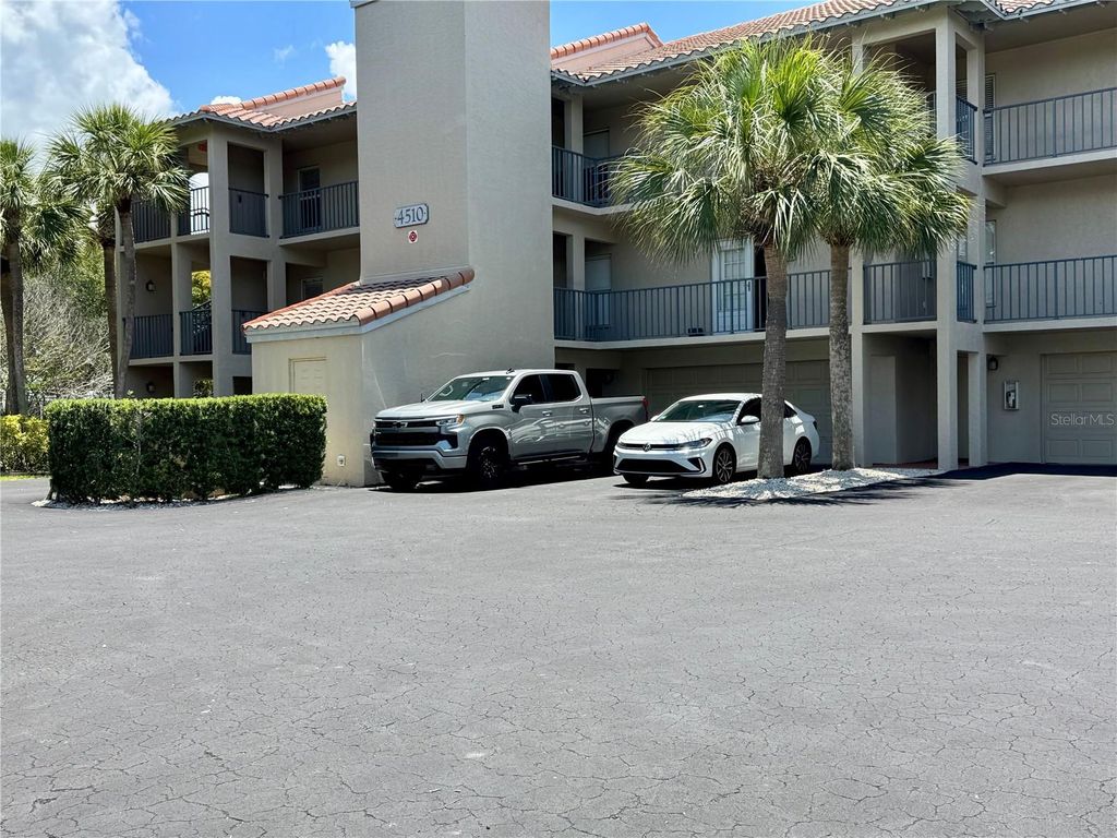 4510 EL CONQUISTADOR PARKWAY 204, BRADENTON, FL 34210 — photo 2
