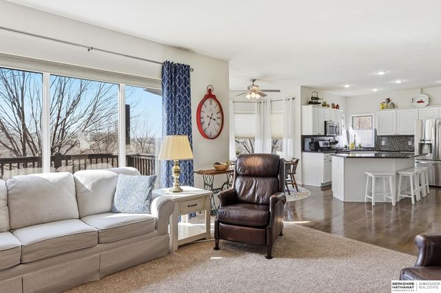 4302 S 176th Street, Omaha, NE 68135