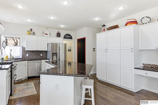 4302 S 176th Street, Omaha, NE 68135