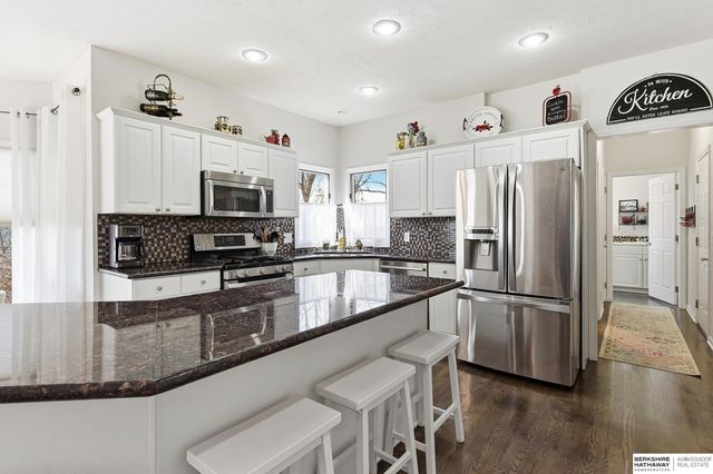 4302 S 176th Street, Omaha, NE 68135