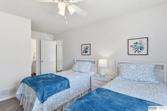 4302 S 176th Street, Omaha, NE 68135