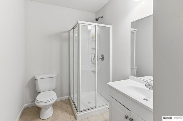 4302 S 176th Street, Omaha, NE 68135