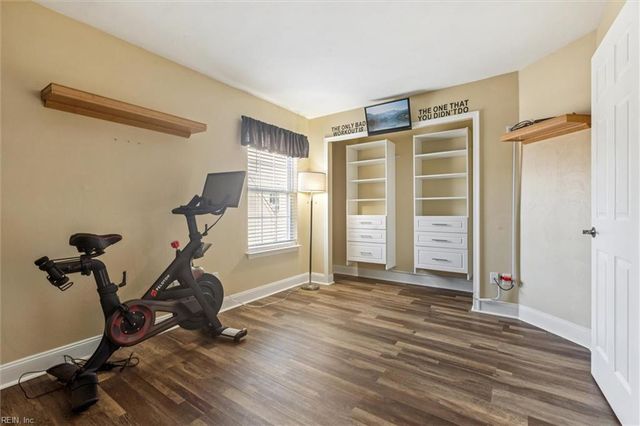 144 View Pointe DR, Newport News, VA 23603