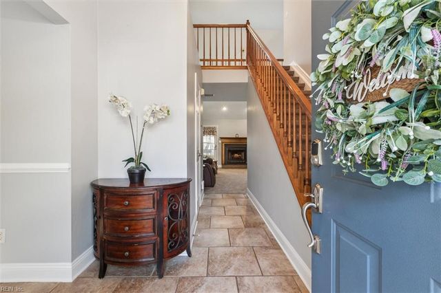 144 View Pointe DR, Newport News, VA 23603