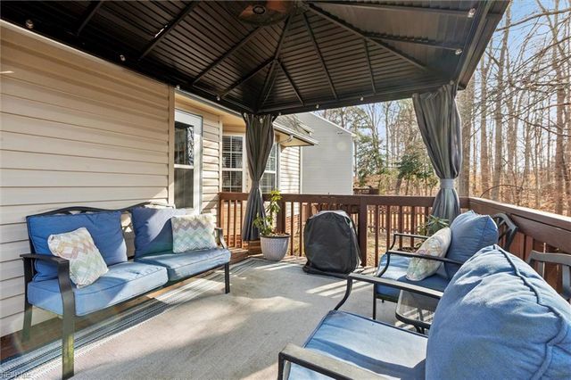 144 View Pointe DR, Newport News, VA 23603