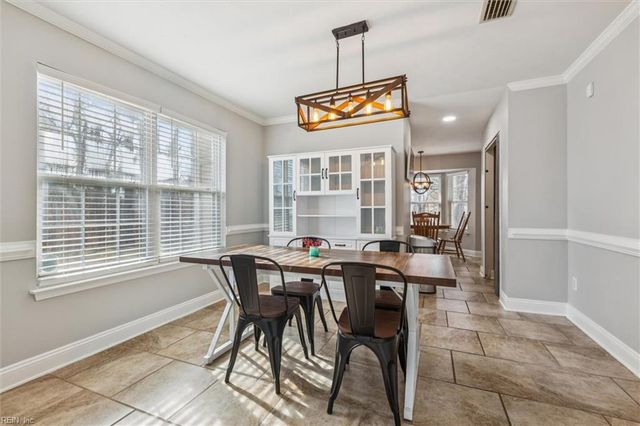 144 View Pointe DR, Newport News, VA 23603