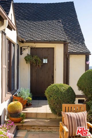 755 Luton Drive, Glendale, CA 91206