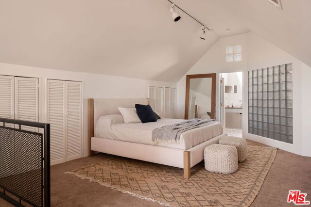 755 Luton Drive, Glendale, CA 91206