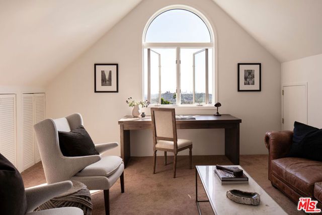 755 Luton Drive, Glendale, CA 91206