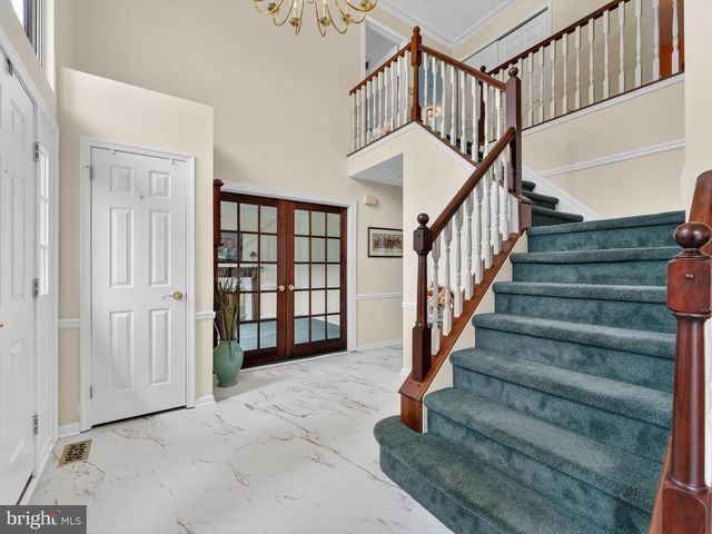 30 WINFIELD CIR, Sewell, NJ 08080