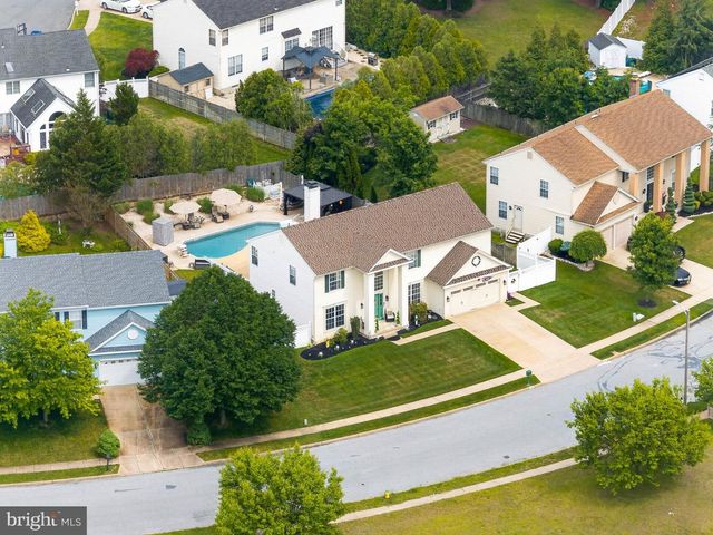30 WINFIELD CIR, Sewell, NJ 08080