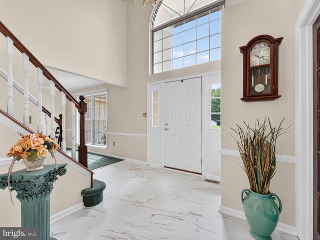 30 WINFIELD CIR, Sewell, NJ 08080