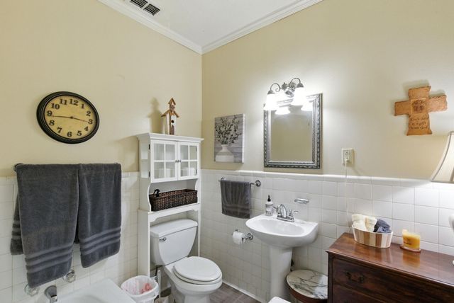 1111 W 8th Street, Cisco, TX 76437