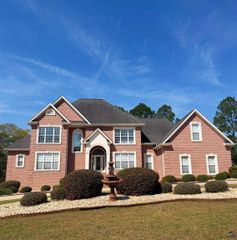 22 Savannah Circle, Hawkinsville, GA 31036