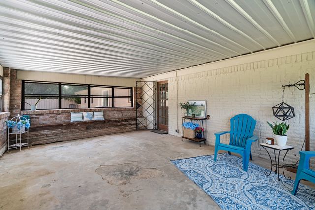 3755 Jefferson Road, Paris, TX 75462