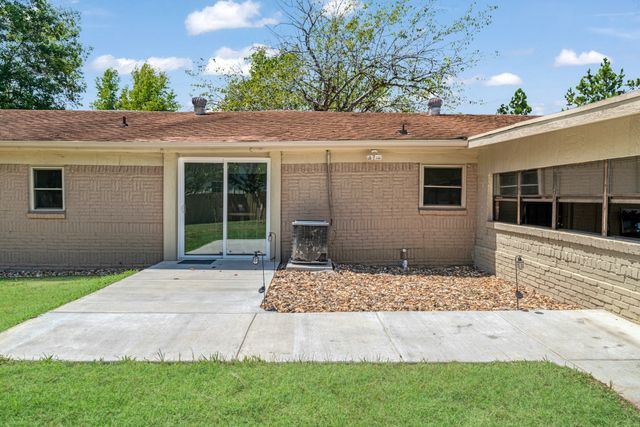 3755 Jefferson Road, Paris, TX 75462