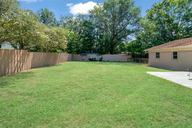 3755 Jefferson Road, Paris, TX 75462
