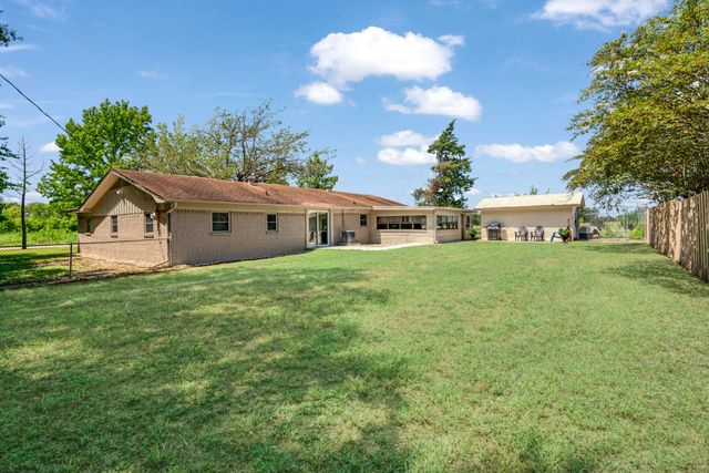 3755 Jefferson Road, Paris, TX 75462