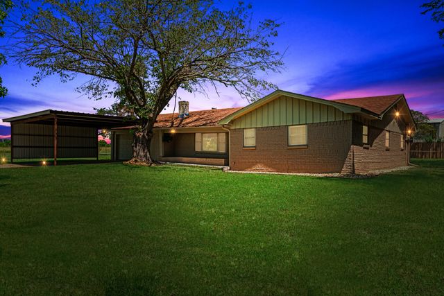 3755 Jefferson Road, Paris, TX 75462