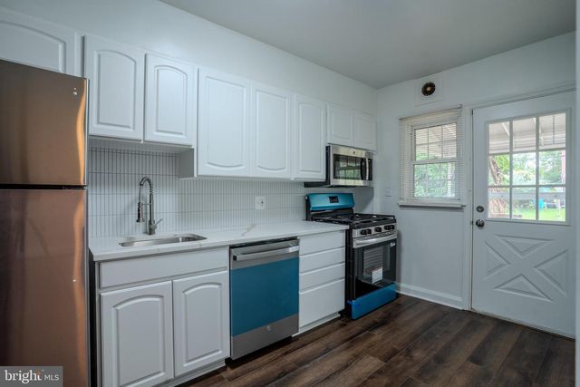 5810 FALKIRK RD, Baltimore, MD 21239