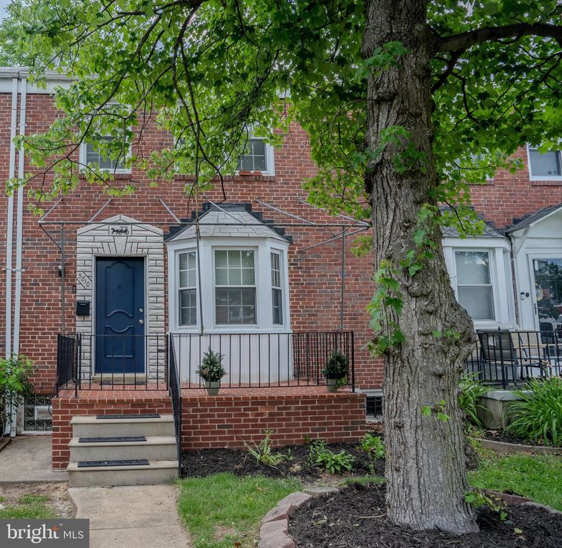 5810 FALKIRK RD, Baltimore, MD 21239