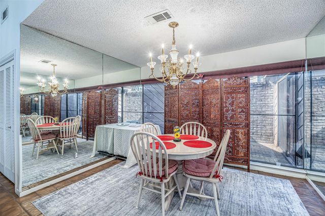 4613 Country Club View, Baytown, TX 77521