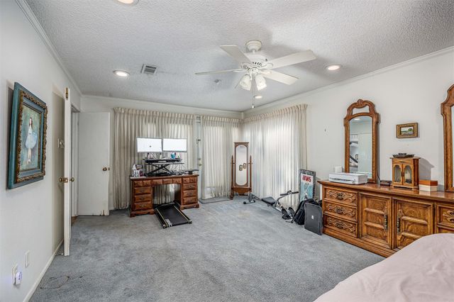 4613 Country Club View, Baytown, TX 77521