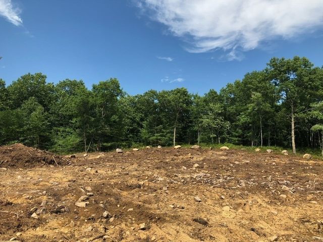 376 Mountain St, Sharon, MA 02067