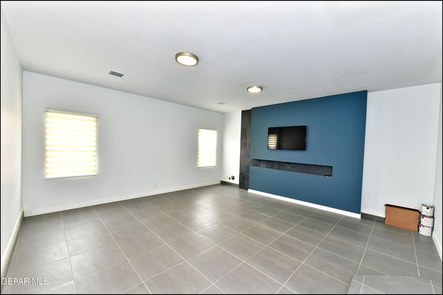 5973 CARTAGENA Circle, El Paso, TX 79932