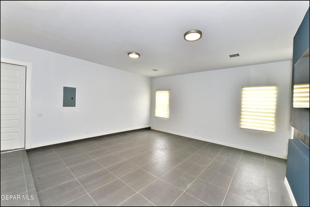 5973 CARTAGENA Circle, El Paso, TX 79932