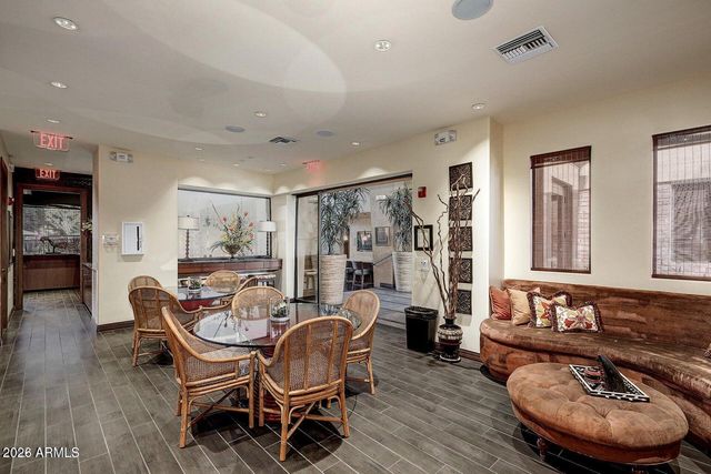 6900 E PRINCESS Drive 1182, Phoenix, AZ 85054